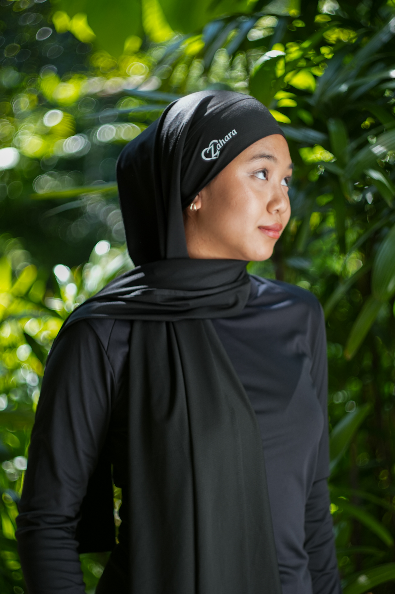 Active Grace in Black - Image 4